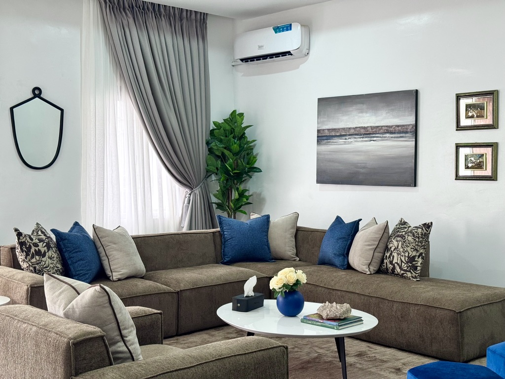 4f1df222 363f 4093 90f1 550b691204ad 1 105 c